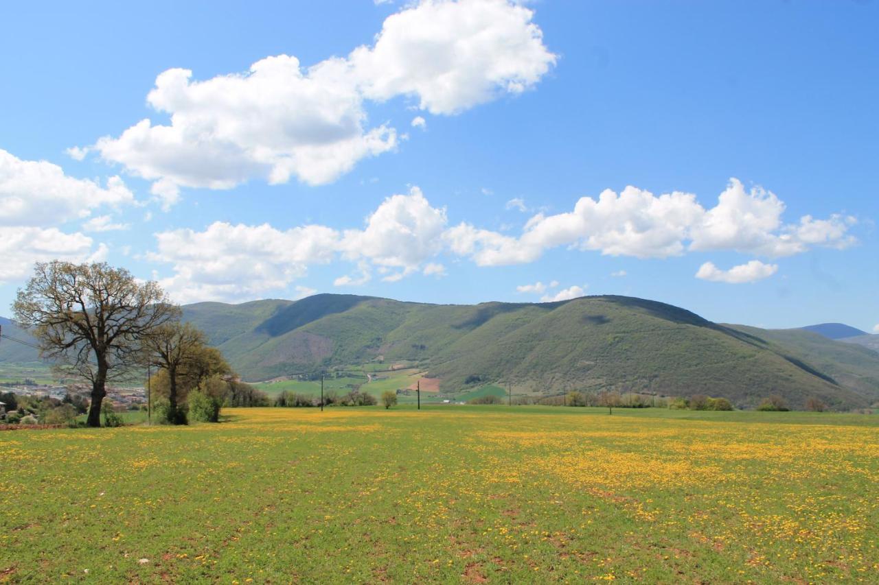 B&B La Casa Di Sirio Norcia Buitenkant foto